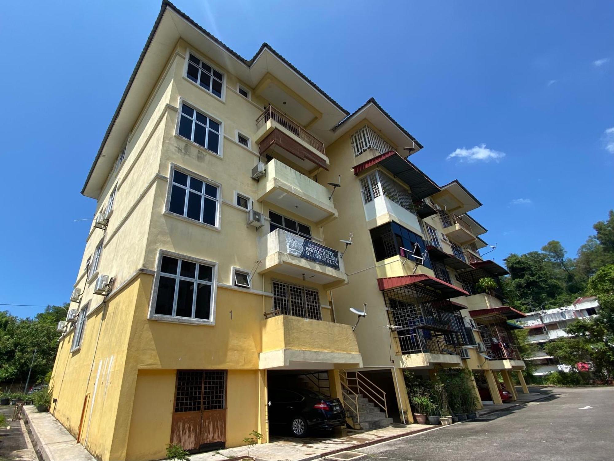 D'Kapas Homestay Kuala Terengganu Exterior photo